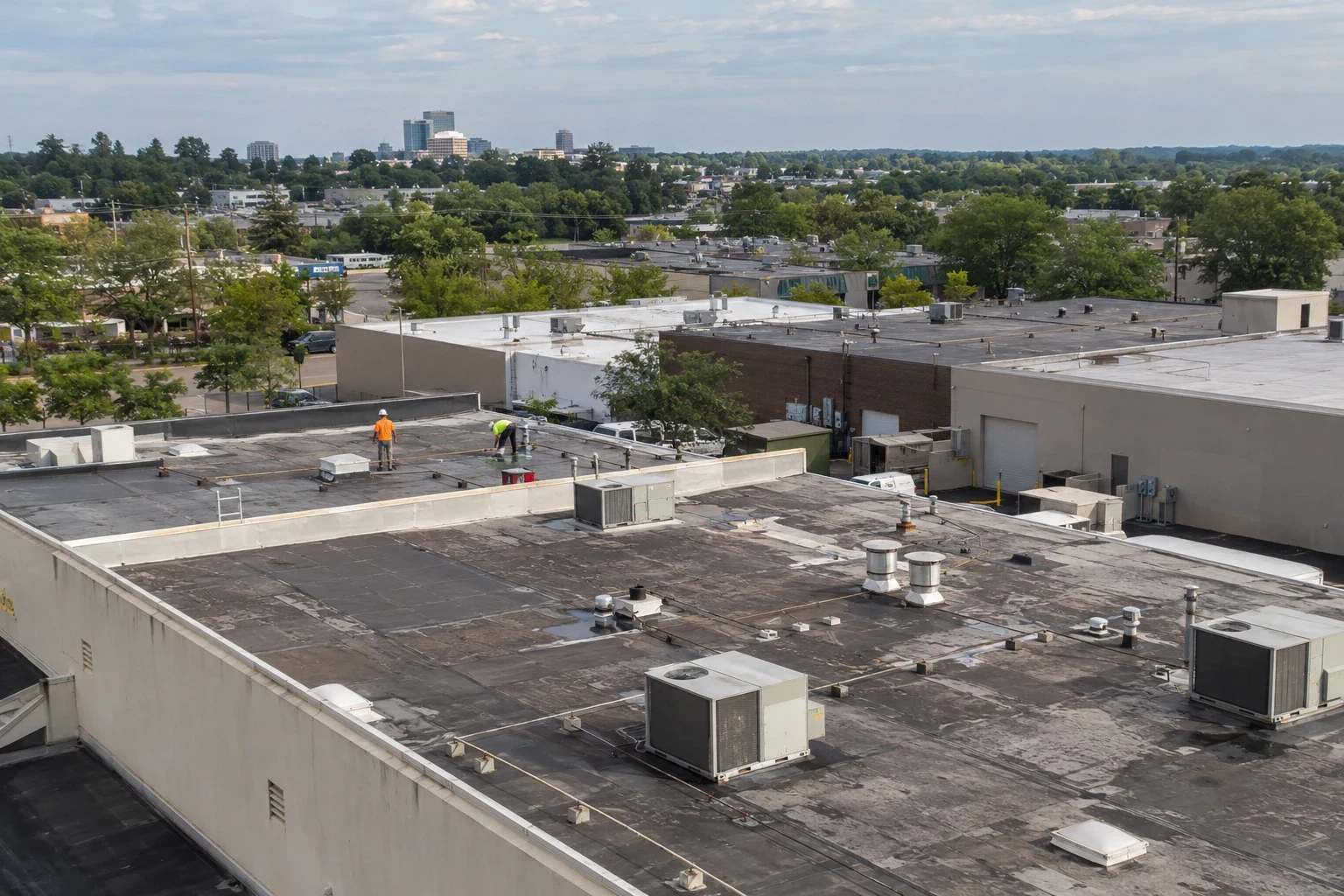 Multi-Site Commercial Roofing Programs in Murfreesboro, TN